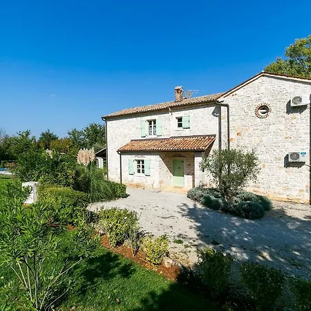 Casa Bella * Vranje Selo