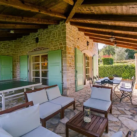 Casa Bella * Vranje Selo