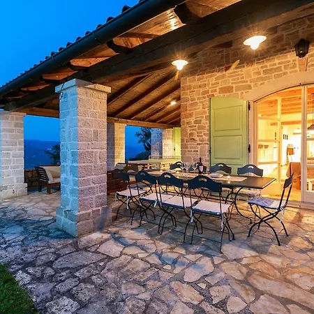 Casa Bella *